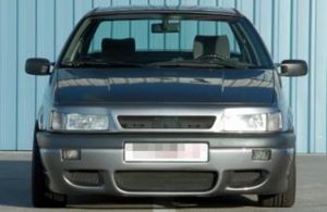 Rieger Frontstoßstange mit Aussparung für Nebelscheinwerfer  VW Passat 35i